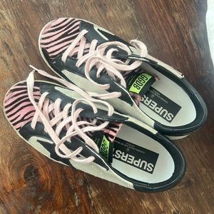 Golden Goose Superstars Size 36